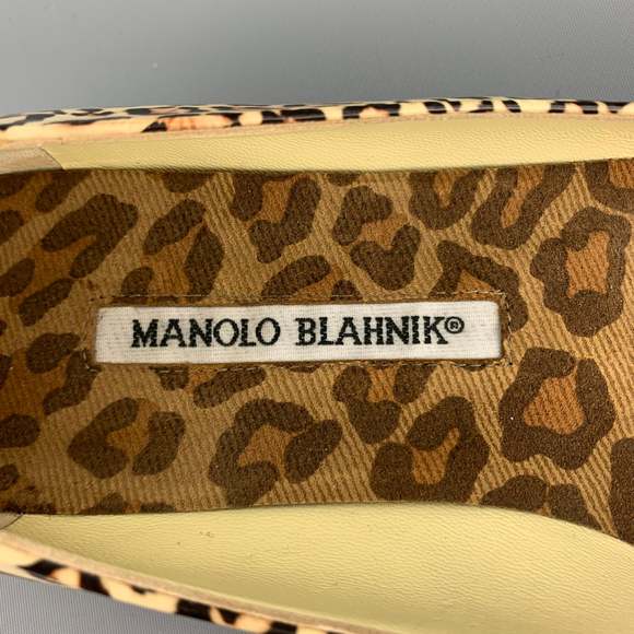 MANOLO BLAHNIK Size 8.5 Beige Animal Print Leather Flats - Picture 6 of 7